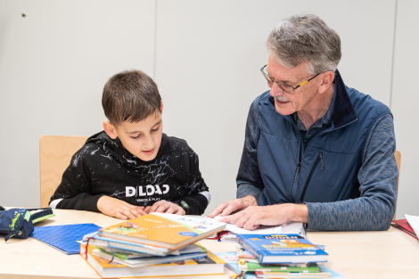 Ob im Freien oder in schönen Räumen. Außerschulisches Lernen macht Spaß. (Foto: Tanja Elm)