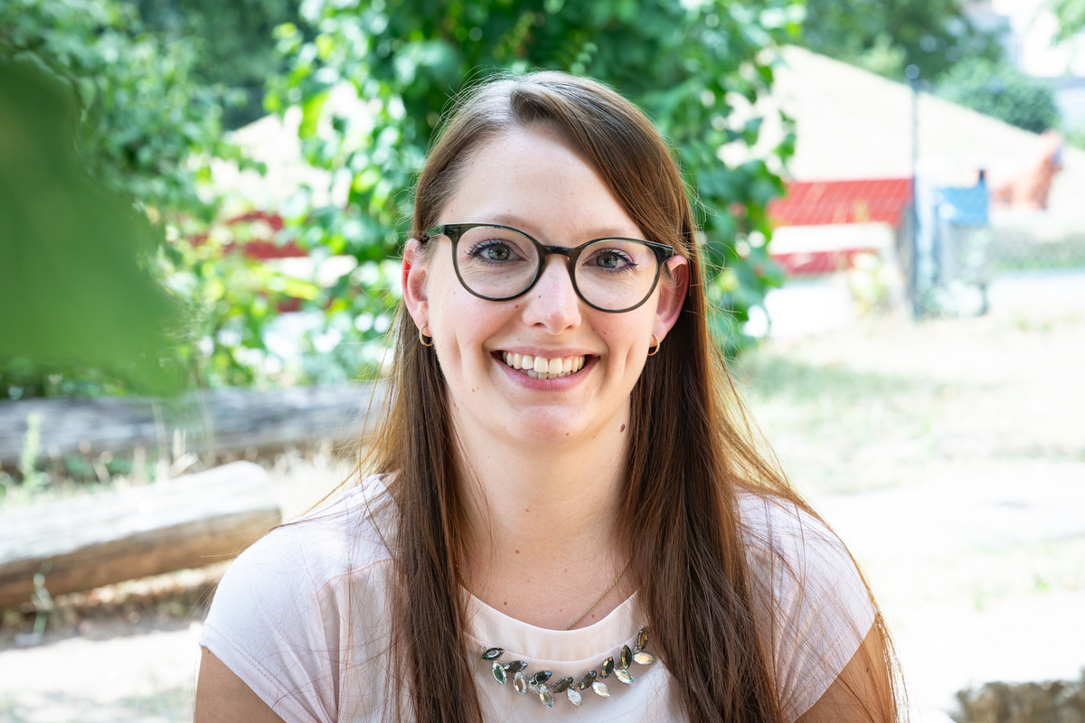 Portraitaufnahme der Ansprechpartnerin