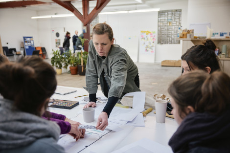 Das Gestaltungsteam vom KOLEO beim Workshop zur Entwicklung des Raumkonzepts (Foto: Simeon Johnke)